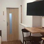 Guest house Na Kovarne - Hrabacov 786