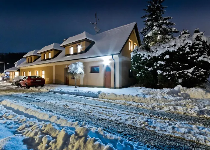Na Kovárně - Hrabačov 786 Pensión 3*